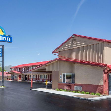 Days Inn By Wyndham Elko Exterior photo